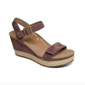 Aetrex Sydney Espadrille Wedge, New in Box- Deep Taupe, Size 9-9.5 (EU 40)